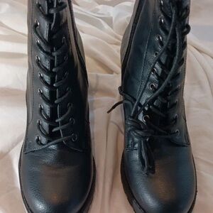 Zigi Soho Black Lace-Up Combat Boots